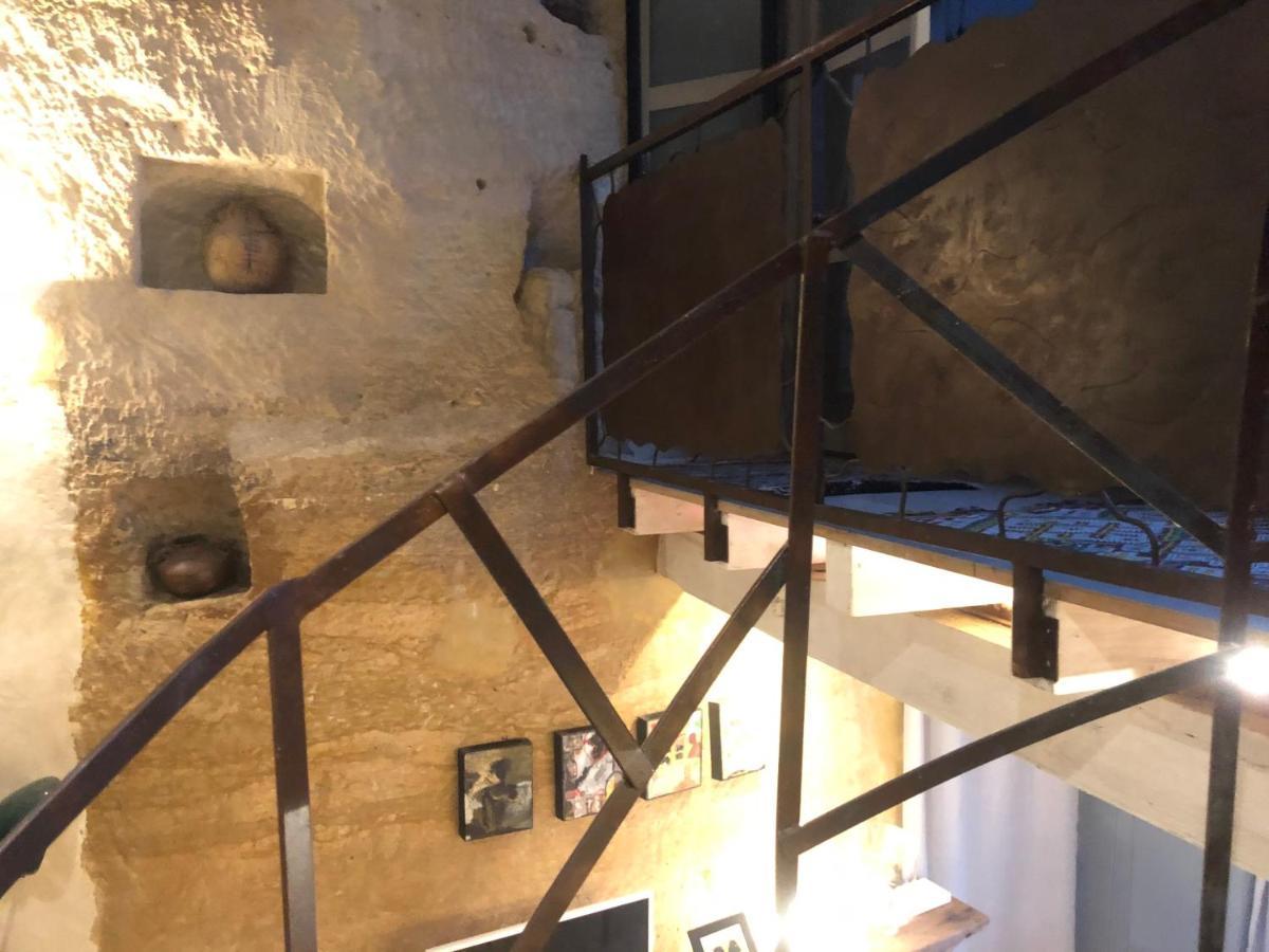 Troglodyte Loft 2 Daire Thoré-la-Rochette Dış mekan fotoğraf